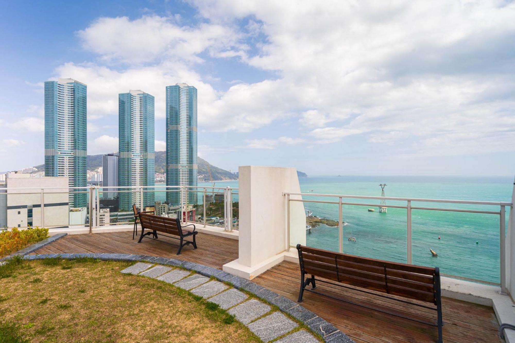 Grab The Ocean Songdo Hotel Busan Exterior photo